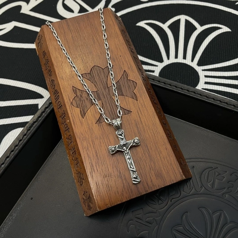 Chrxmx Hxxrts Necklaces Practical 298465