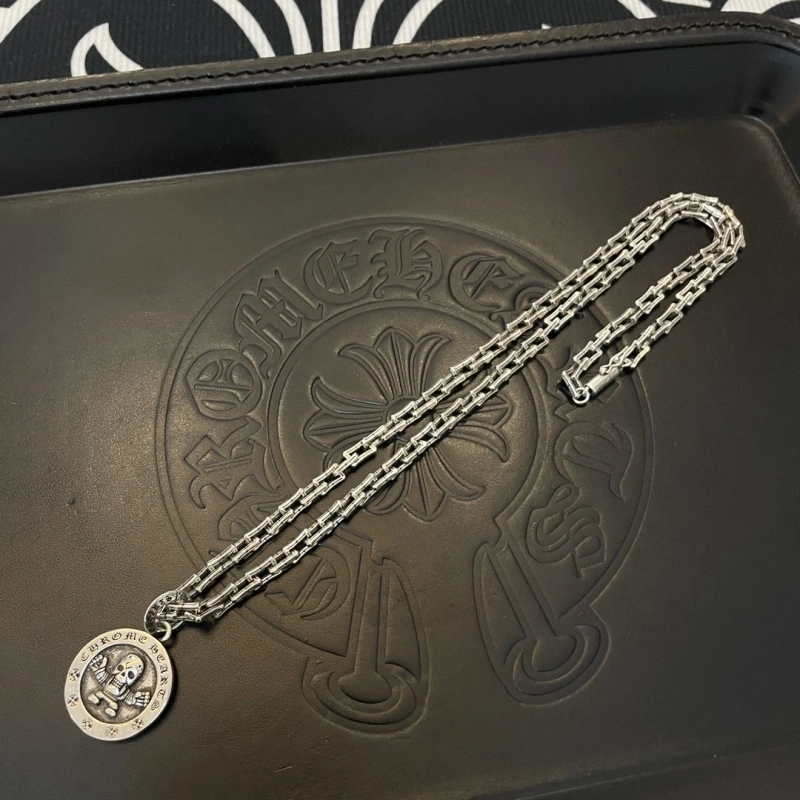 Resilient Chrxmx Hxxrts Necklaces 298464