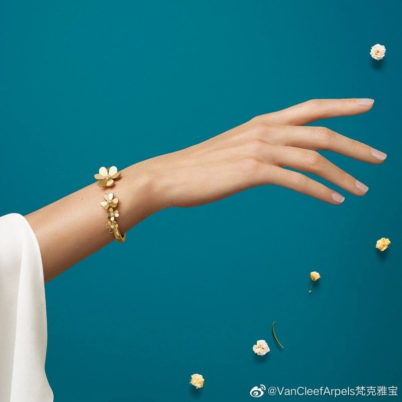 Vcx Bracelets Practical 315999