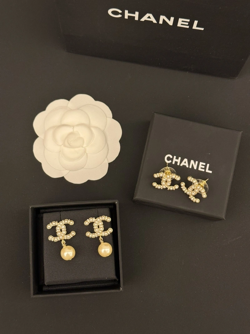 Comfortable Chxnxl Earrings 289894