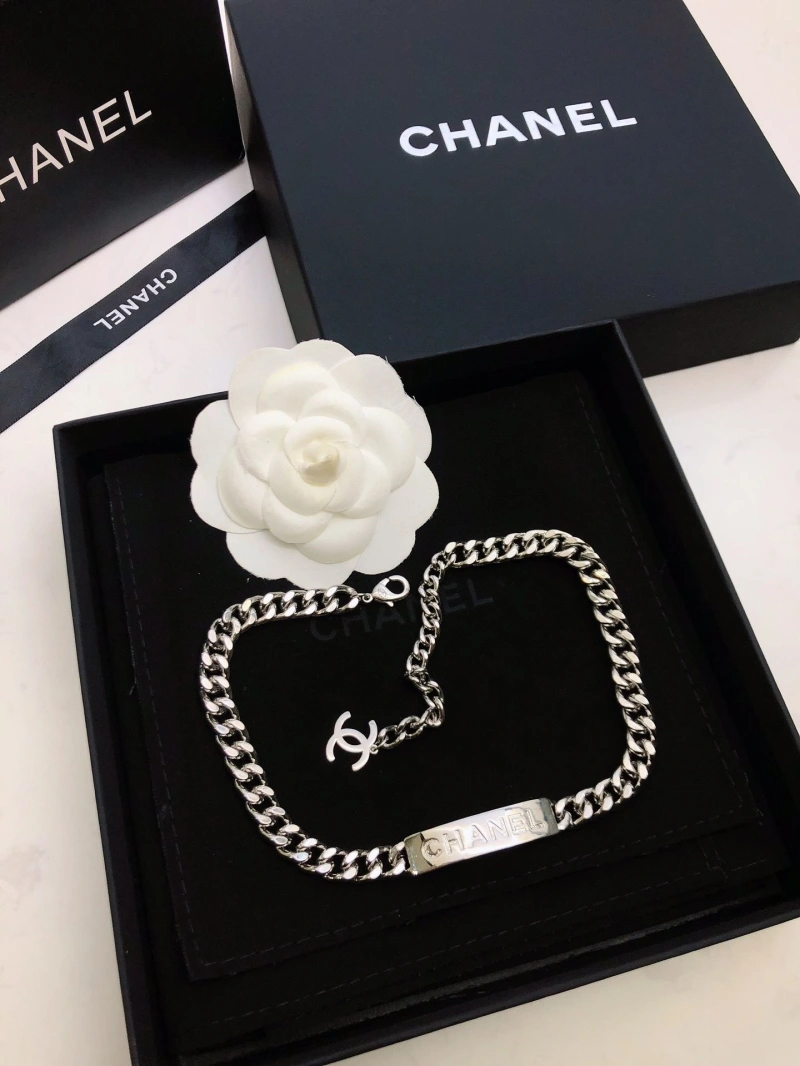 Chxnxl Necklaces Compact 289536