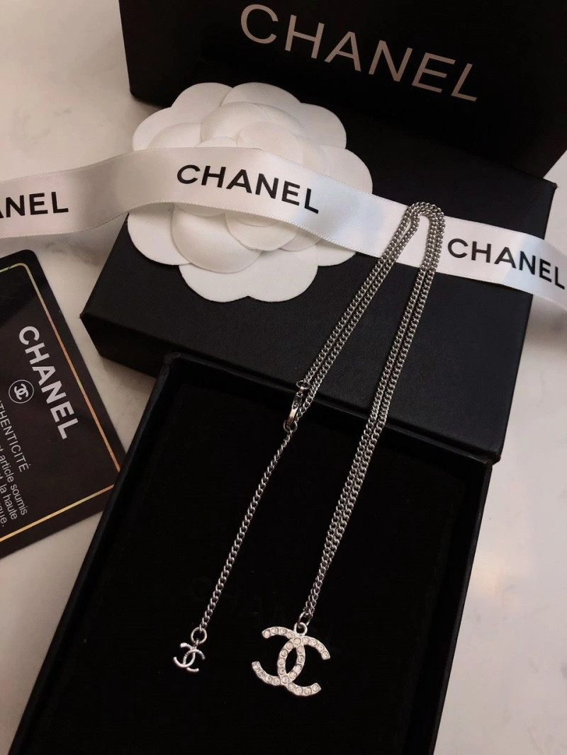 ModernLook Chxnxl Necklaces 289532
