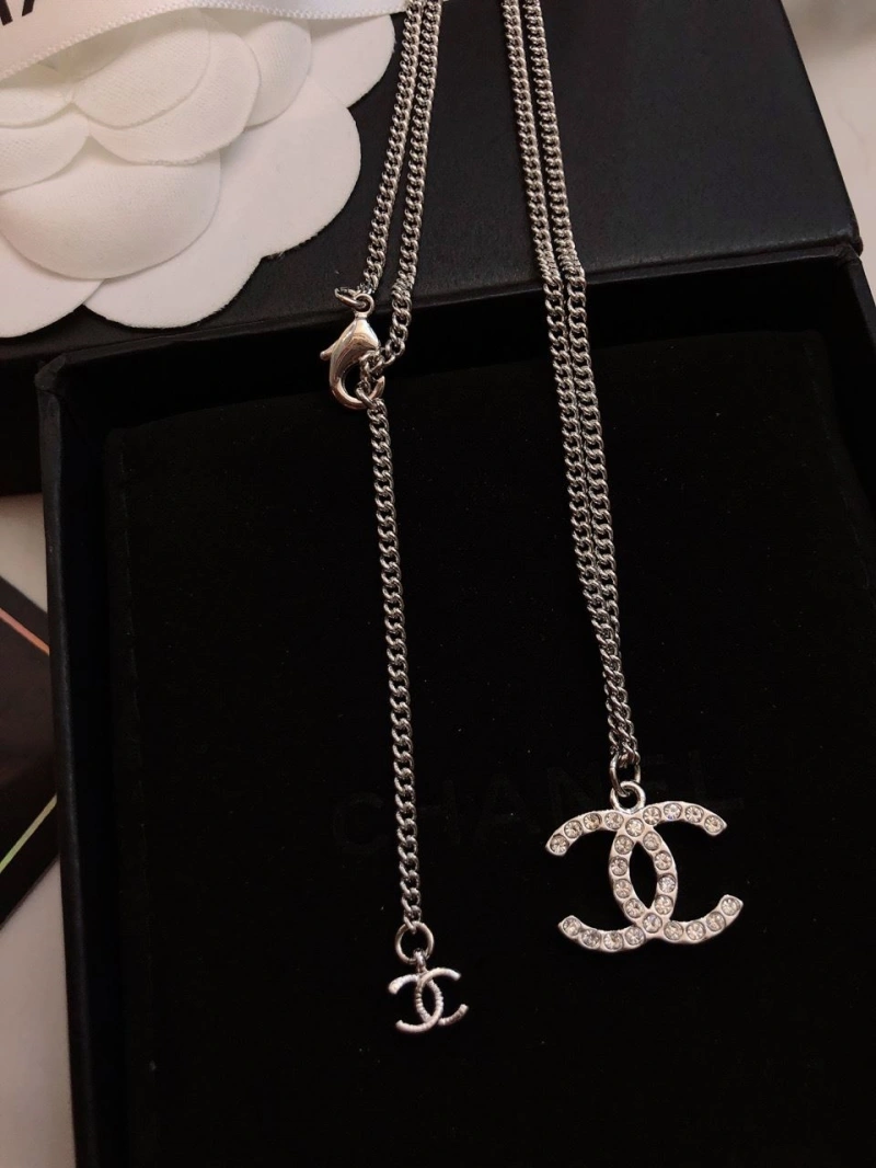 ModernLook Chxnxl Necklaces 289532