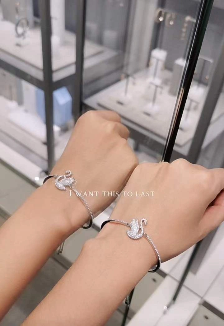 Swxrxvski Bracelets Cozy 315110