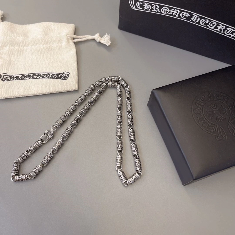 Resilient Chrxmx Hxxrts Necklaces 298452