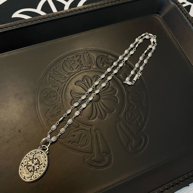 Cozy Chrxmx Hxxrts Necklaces 298446