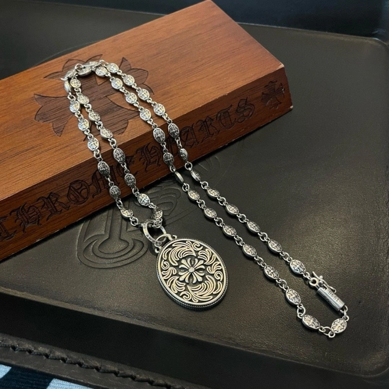 Cozy Chrxmx Hxxrts Necklaces 298446