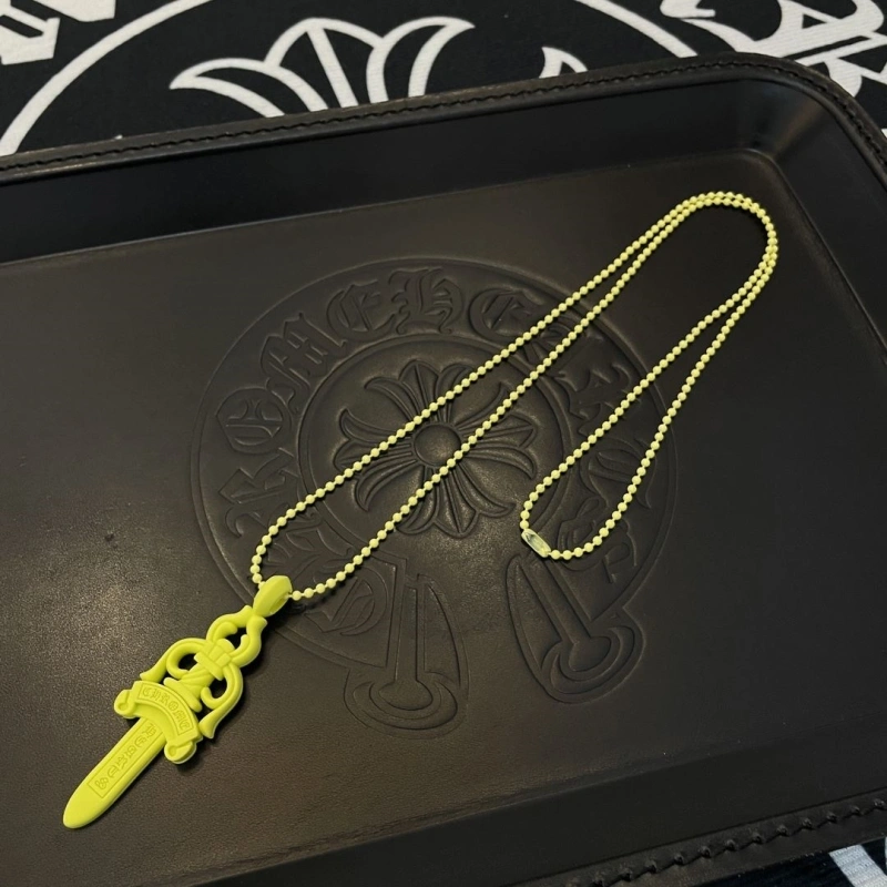 Sleek Chrxmx Hxxrts Necklaces 298440