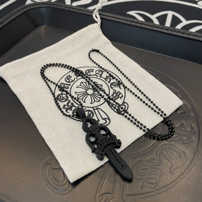 Sleek Chrxmx Hxxrts Necklaces 298440