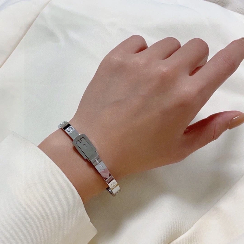 Cxrtxer Bracelets Sleek 283311