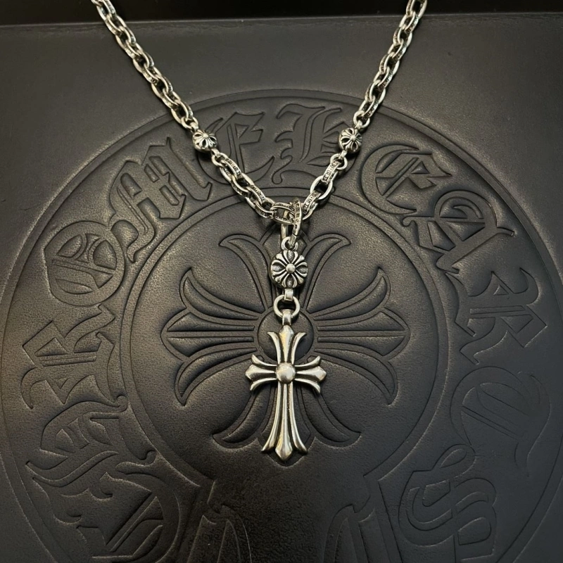 NewStyle Chrxmx Hxxrts Necklaces 298447