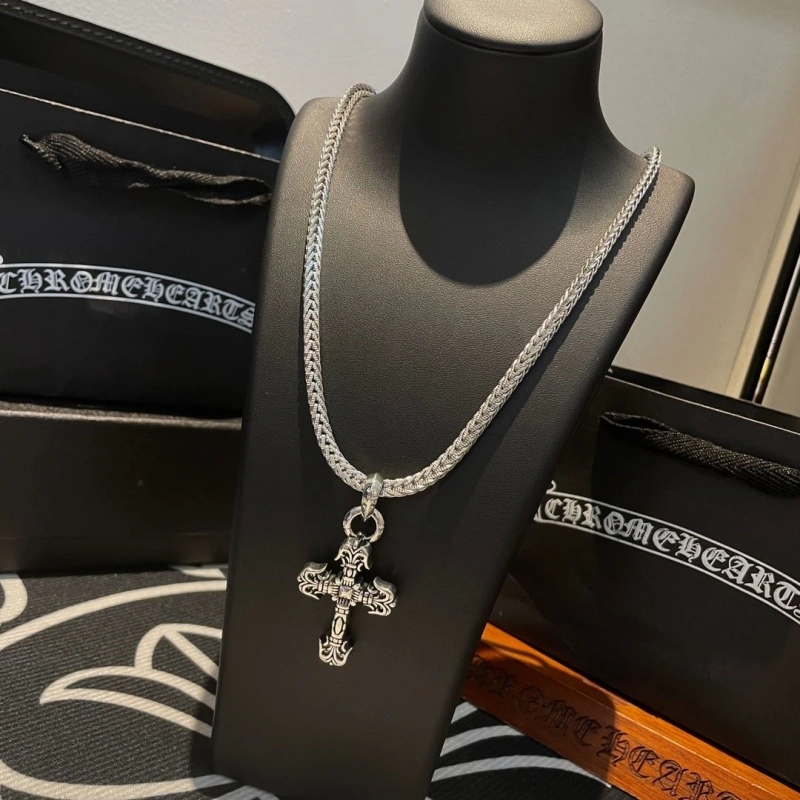Durable Chrxmx Hxxrts Necklaces 298430