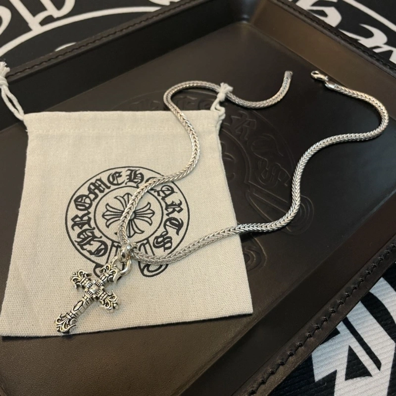 Durable Chrxmx Hxxrts Necklaces 298430