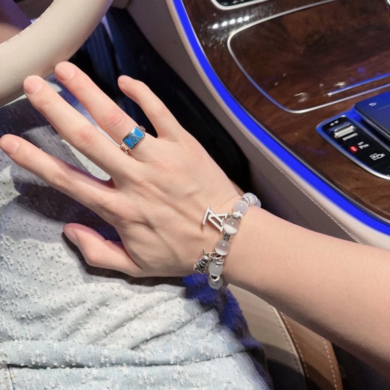 LX Bracelets Fashionable 310273
