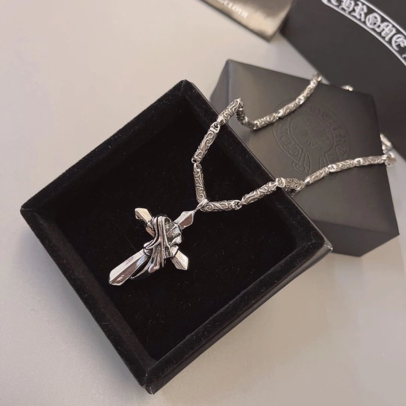 Soft Chrxmx Hxxrts Necklaces 298435