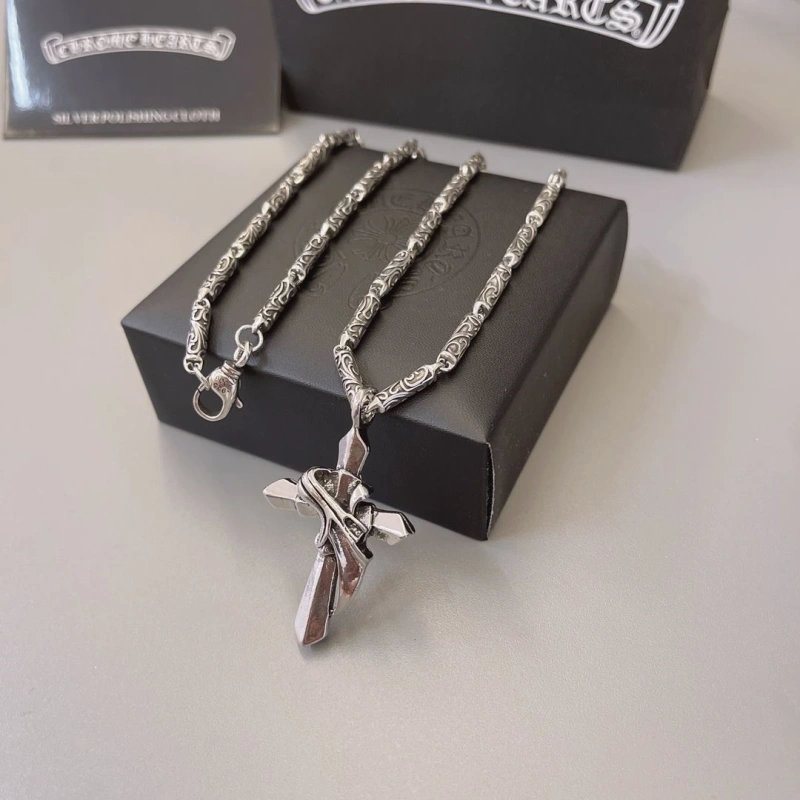 Soft Chrxmx Hxxrts Necklaces 298435