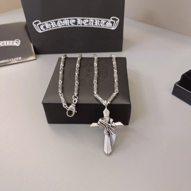 Soft Chrxmx Hxxrts Necklaces 298435