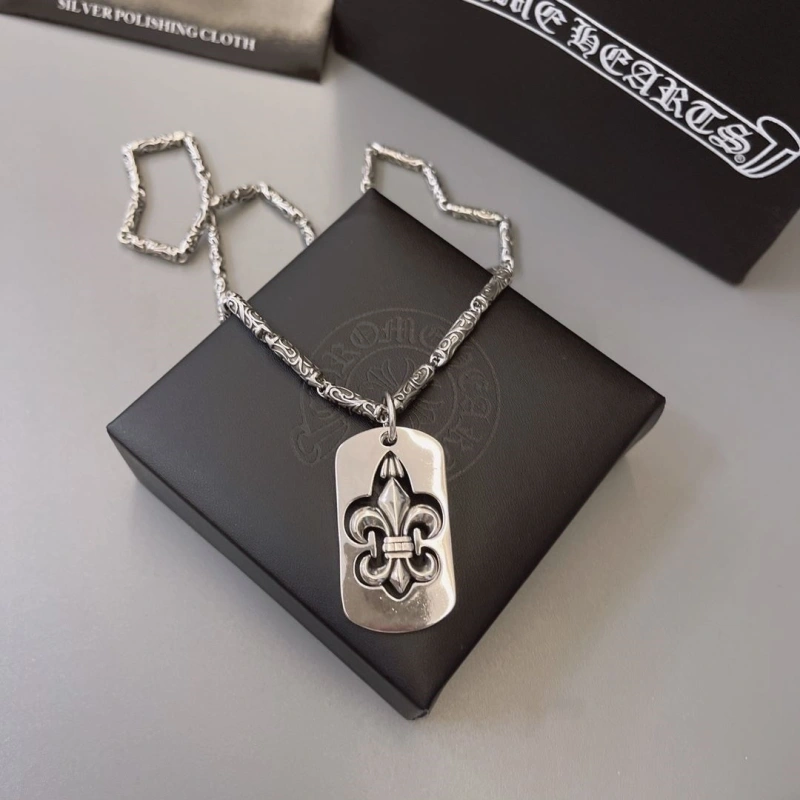 Chrxmx Hxxrts Necklaces HighQuality 298432