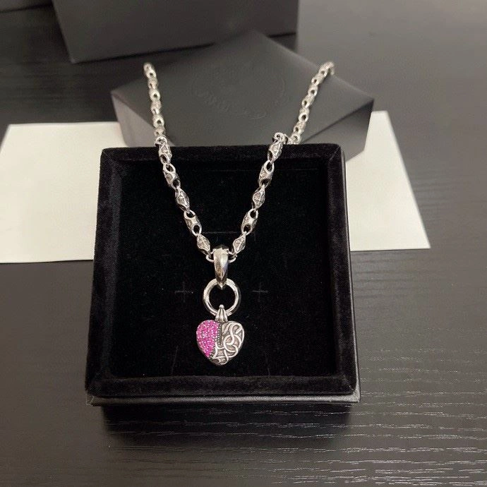 Affordable Chrxmx Hxxrts Necklaces 298422