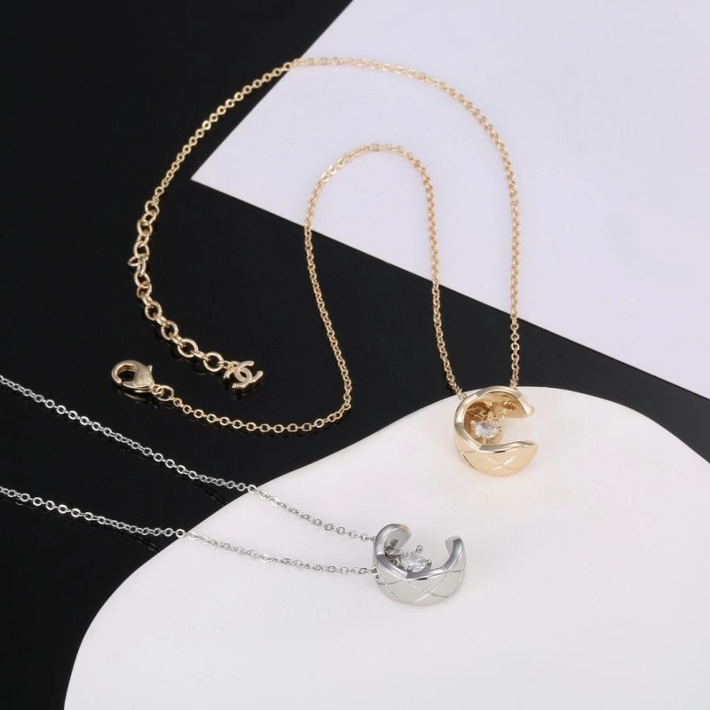HighQuality Chxnxl Necklaces 289526