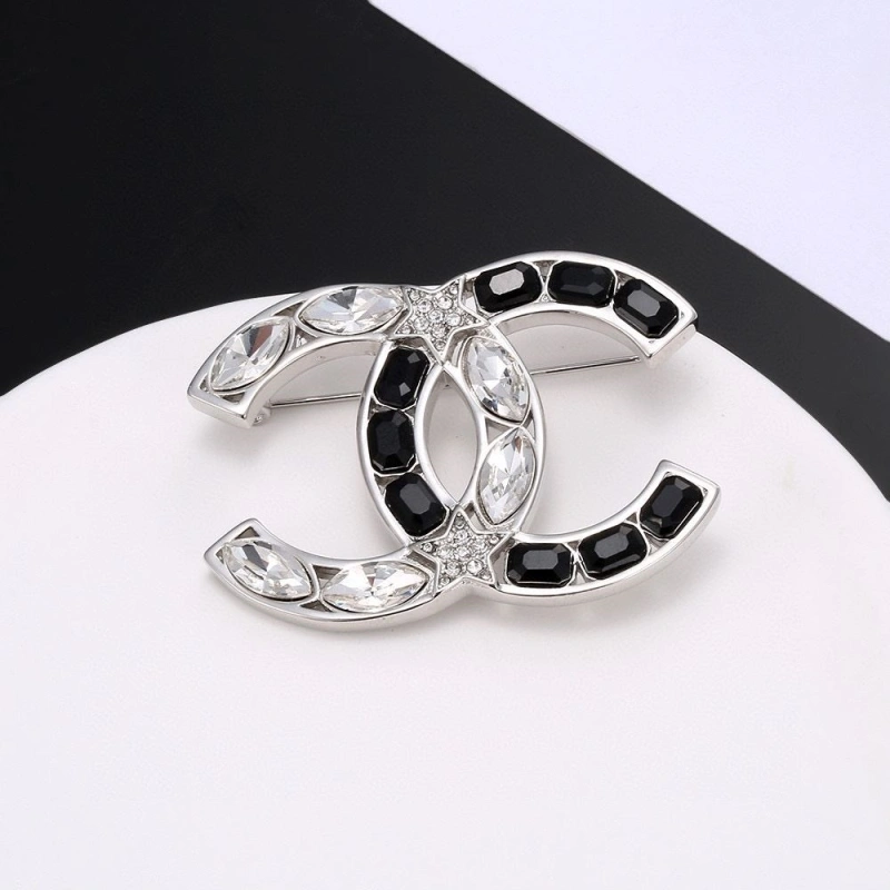 Bright Chxnxl Brooches 290498