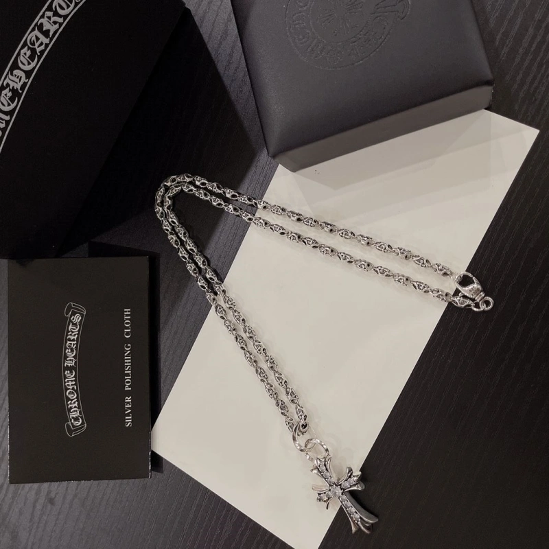 Durable Chrxmx Hxxrts Necklaces 298420
