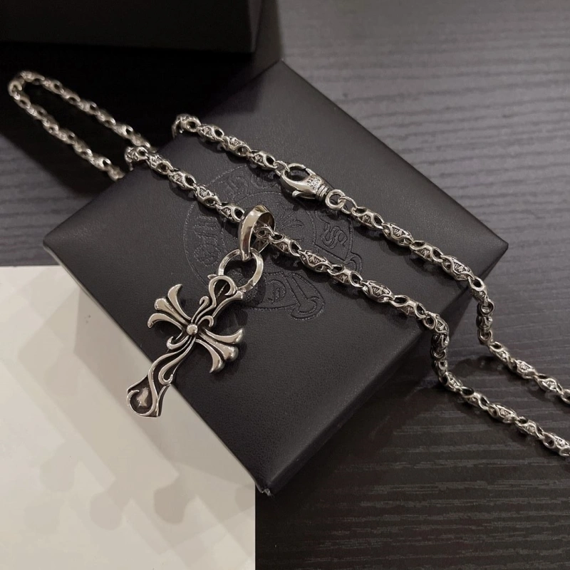 Sophisticated Chrxmx Hxxrts Necklaces 298417