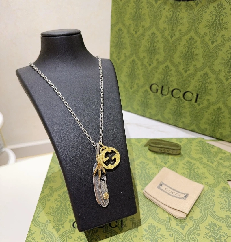 Compact Gxccx Necklaces 303444