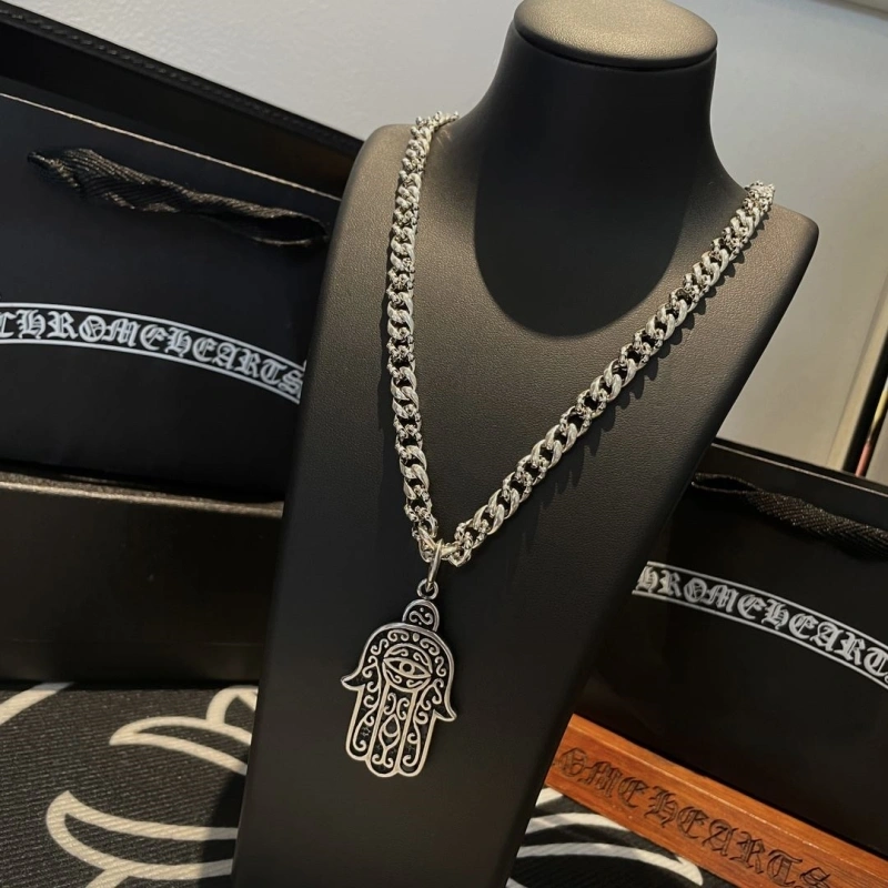 Soft Chrxmx Hxxrts Necklaces 298415