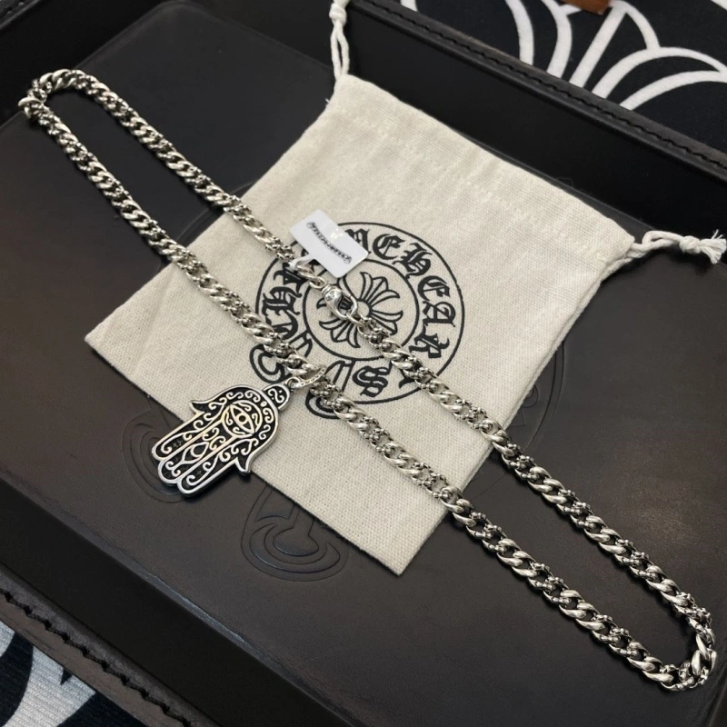 Soft Chrxmx Hxxrts Necklaces 298415