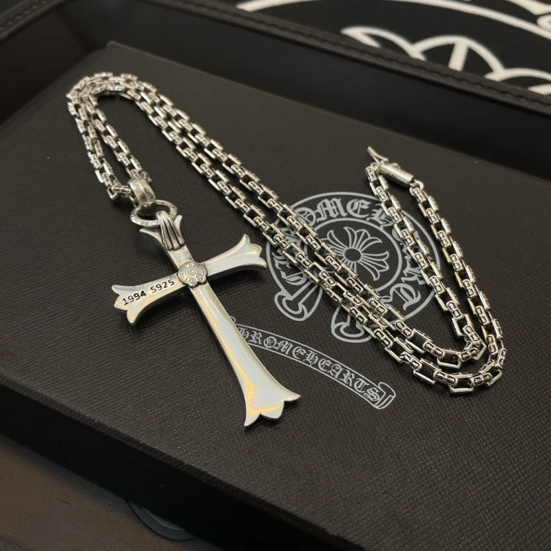 Chrxmx Hxxrts Necklaces HighQuality 298411