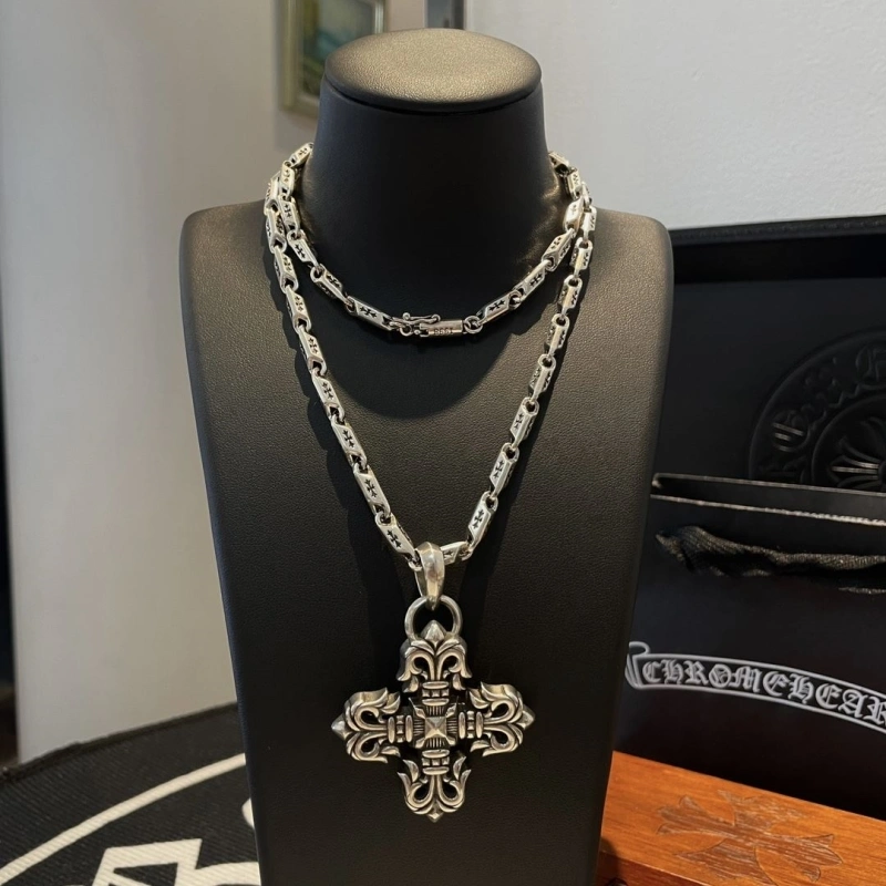 SportInspired Chrxmx Hxxrts Necklaces 298409