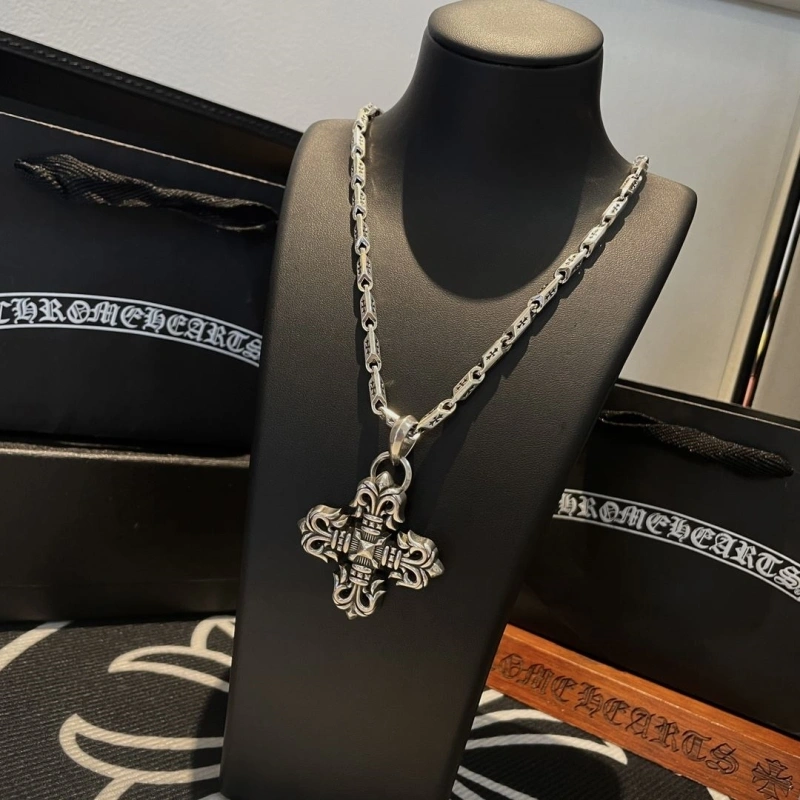 SportInspired Chrxmx Hxxrts Necklaces 298409