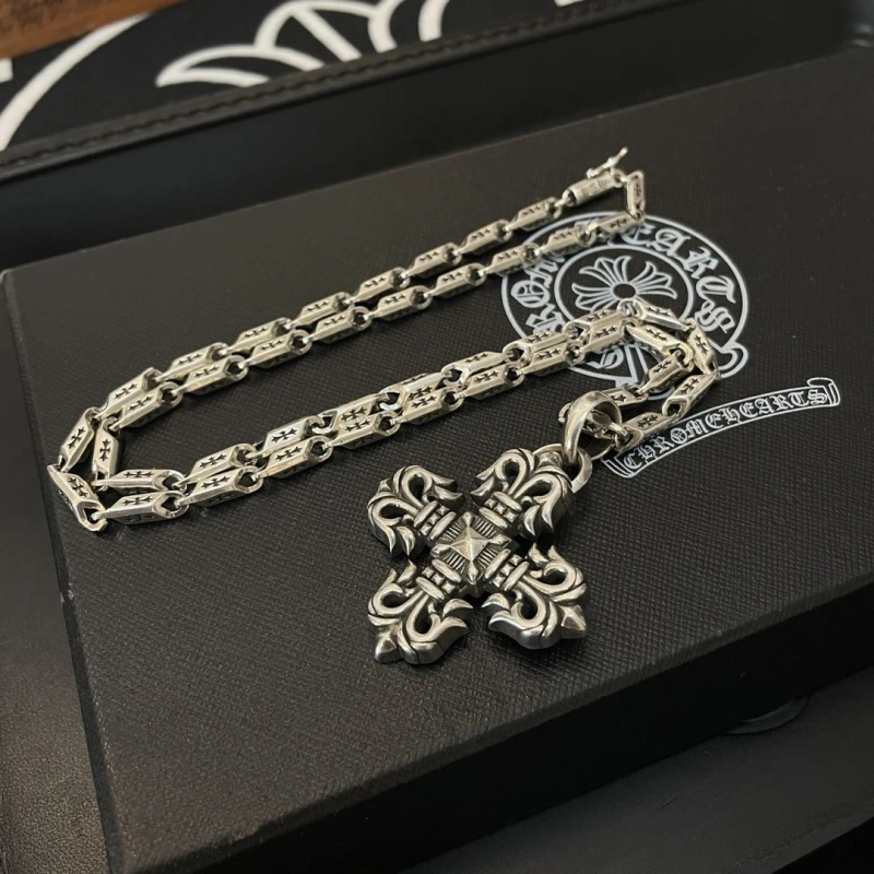 SportInspired Chrxmx Hxxrts Necklaces 298409