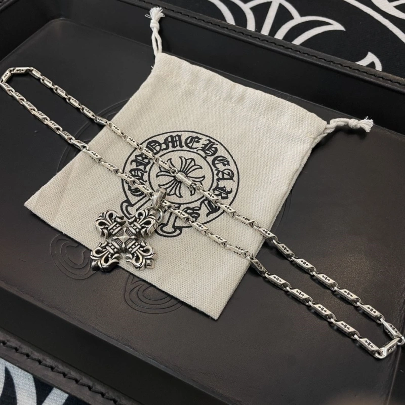 SportInspired Chrxmx Hxxrts Necklaces 298409