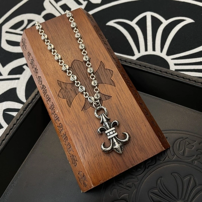 Chrxmx Hxxrts Necklaces Stylish 298407