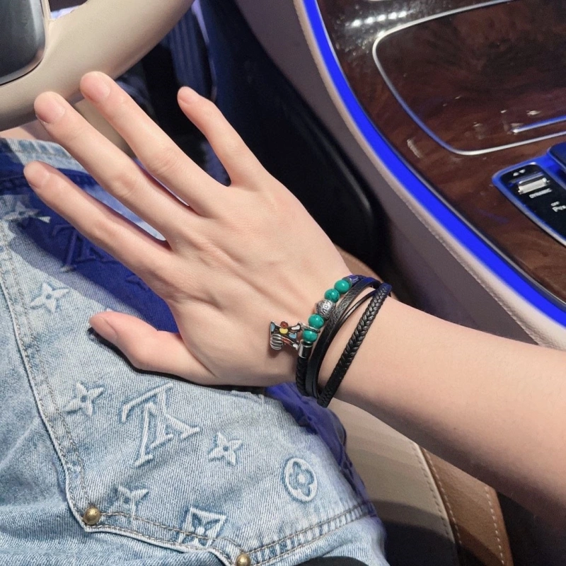 EyeCatching LX Bracelets 310278