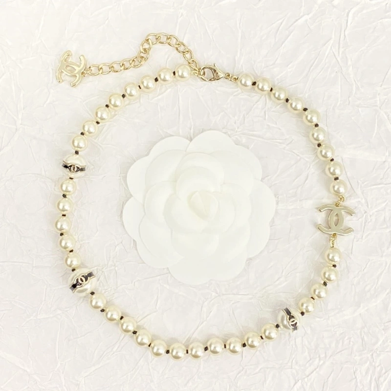 Cozy Chxnxl Necklaces 289517