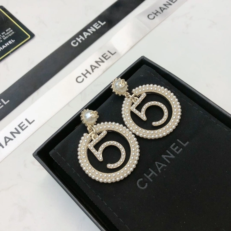 Stylish Chxnxl Earrings 289861