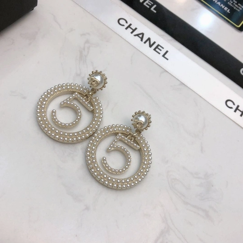 Stylish Chxnxl Earrings 289861