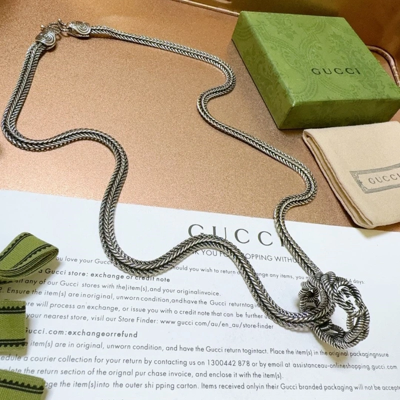 Gxccx Necklaces Affordable 303429