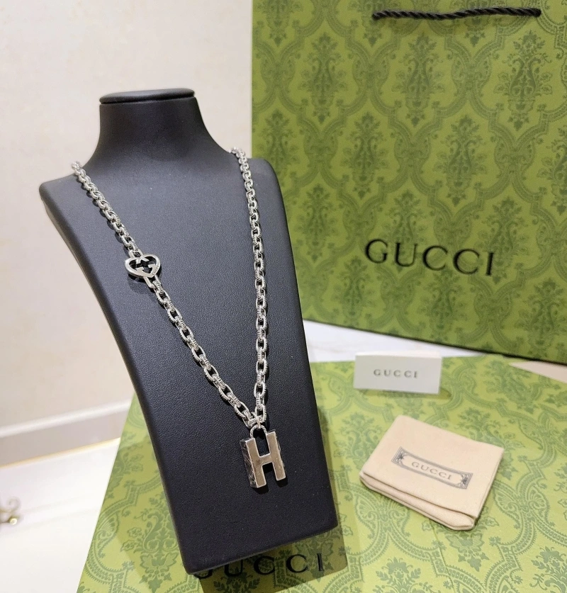 Reliable Gxccx Necklaces 303425