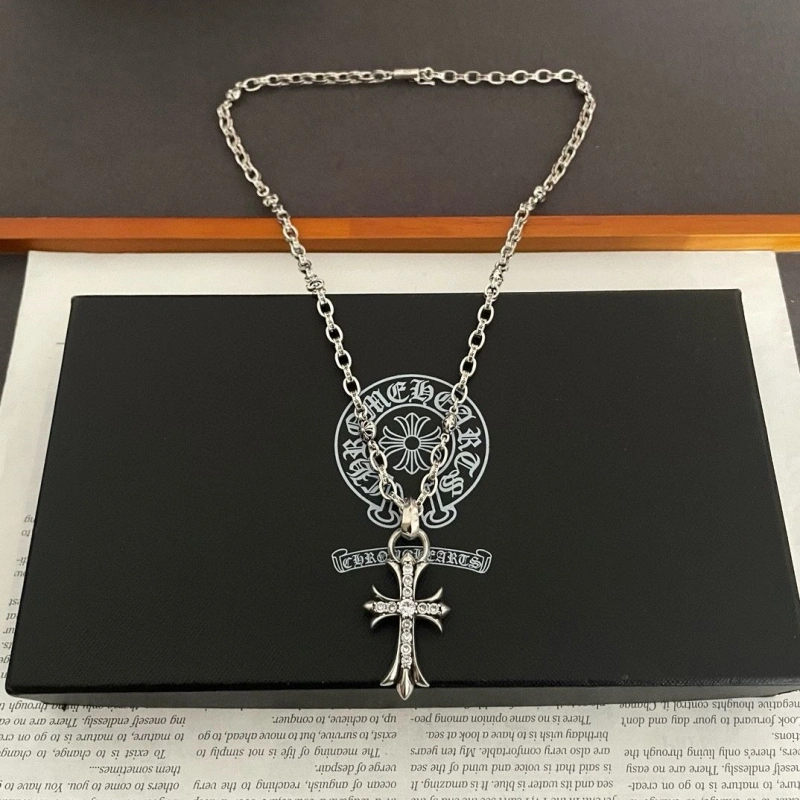 Affordable Chrxmx Hxxrts Necklaces 298401