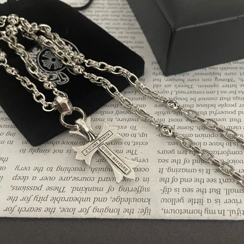 Affordable Chrxmx Hxxrts Necklaces 298401