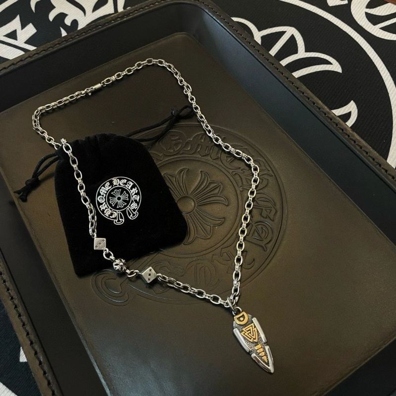 Lightweight Chrxmx Hxxrts Necklaces 298403