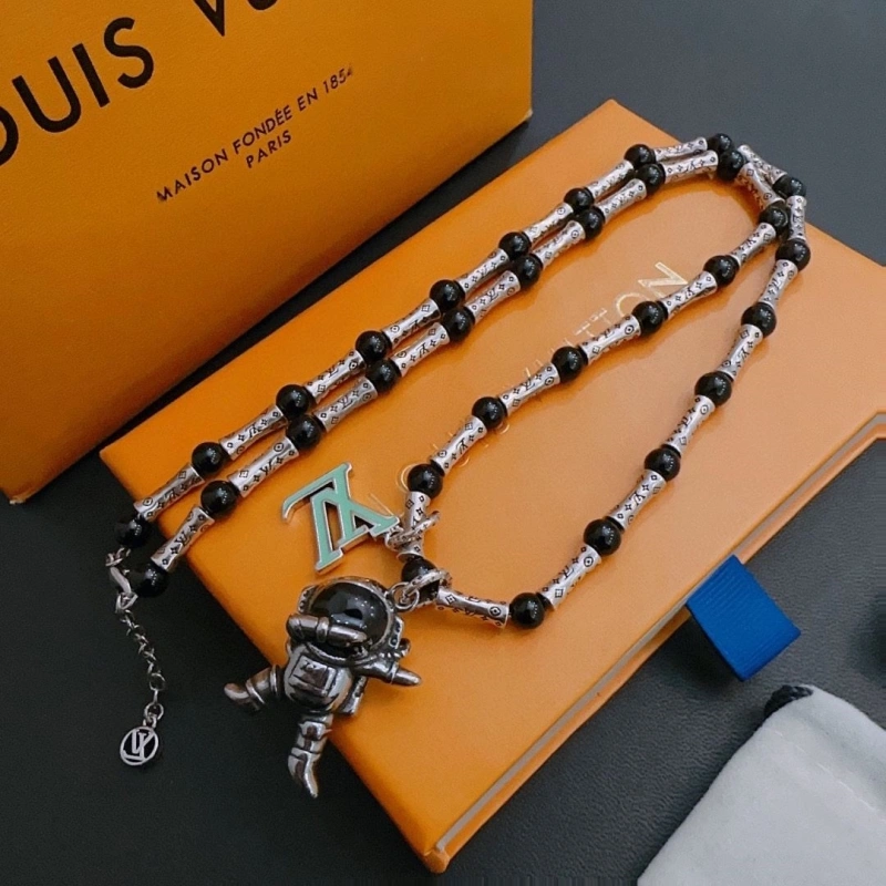 LX Necklaces Versatile 309694