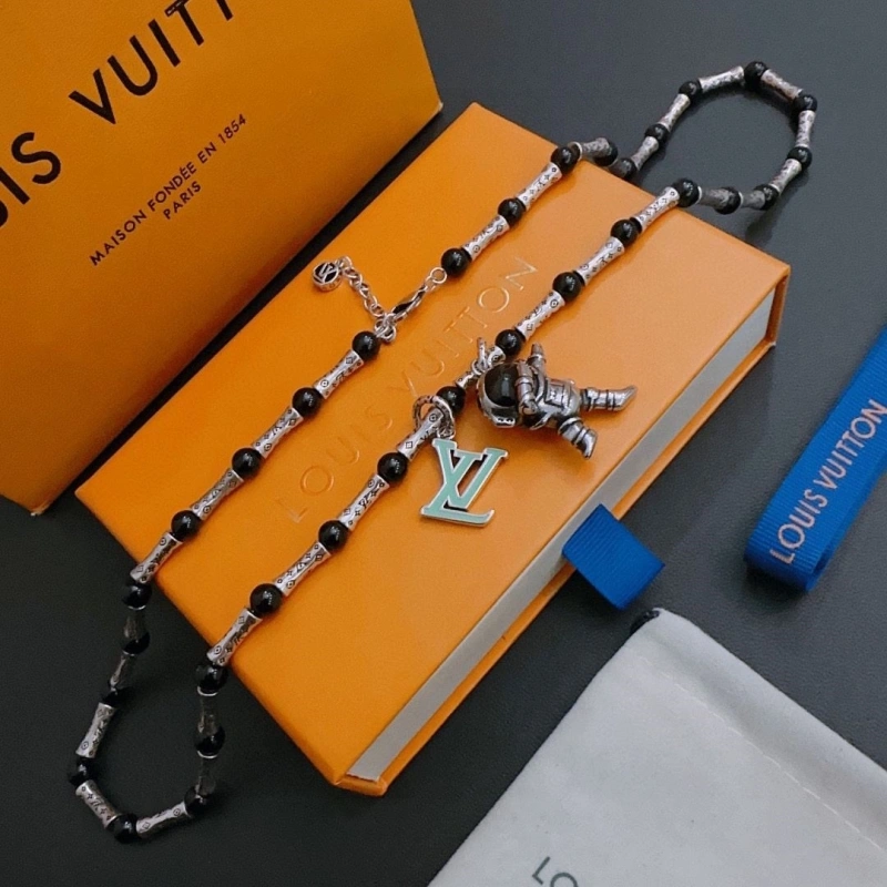 LX Necklaces Versatile 309694