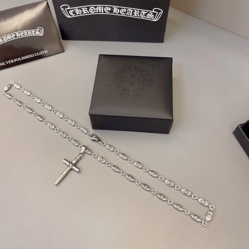 Chrxmx Hxxrts Necklaces DailyWear 298399