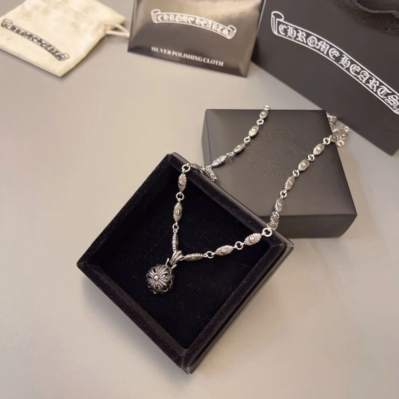 Unique Chrxmx Hxxrts Necklaces 298396
