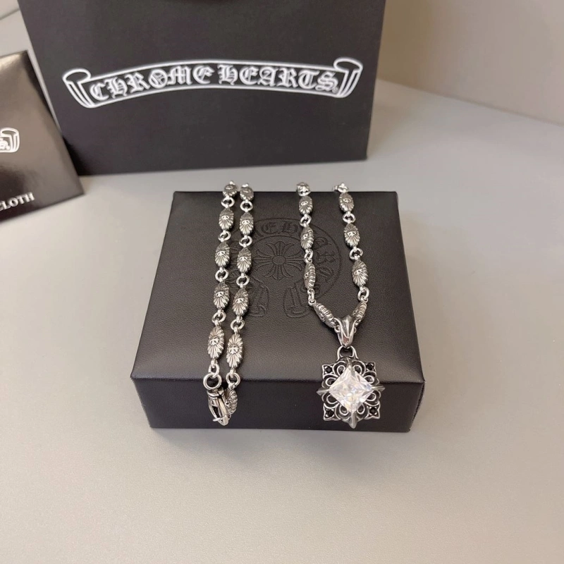 Flexible Chrxmx Hxxrts Necklaces 298395